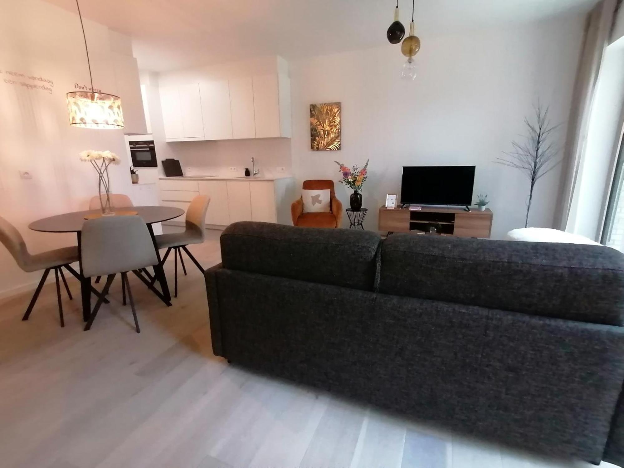 Bartine - Modern And Spacious Flat Near The Sea, Free Parking Space Ostende Extérieur photo